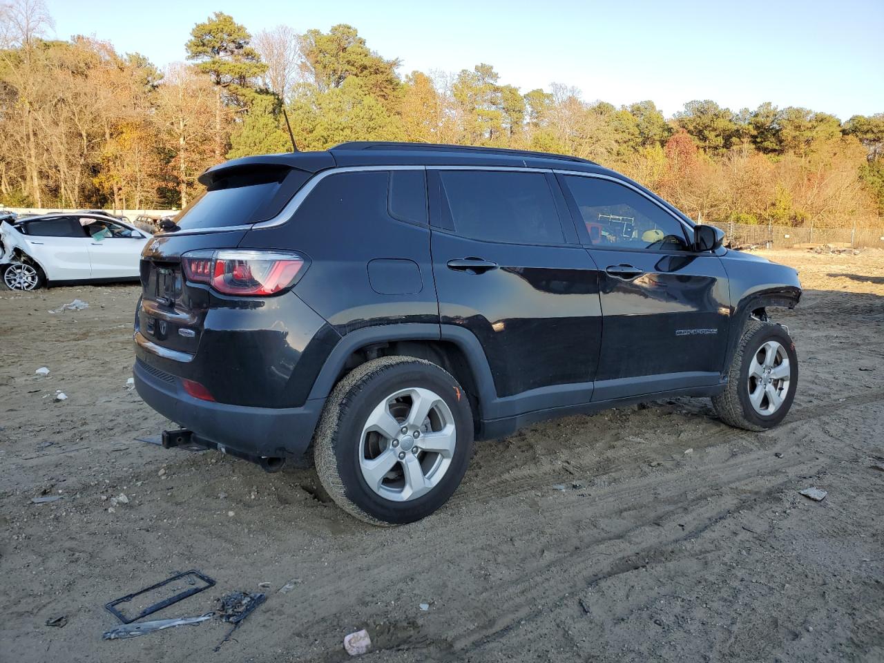 2019 Jeep Compass - Image 3