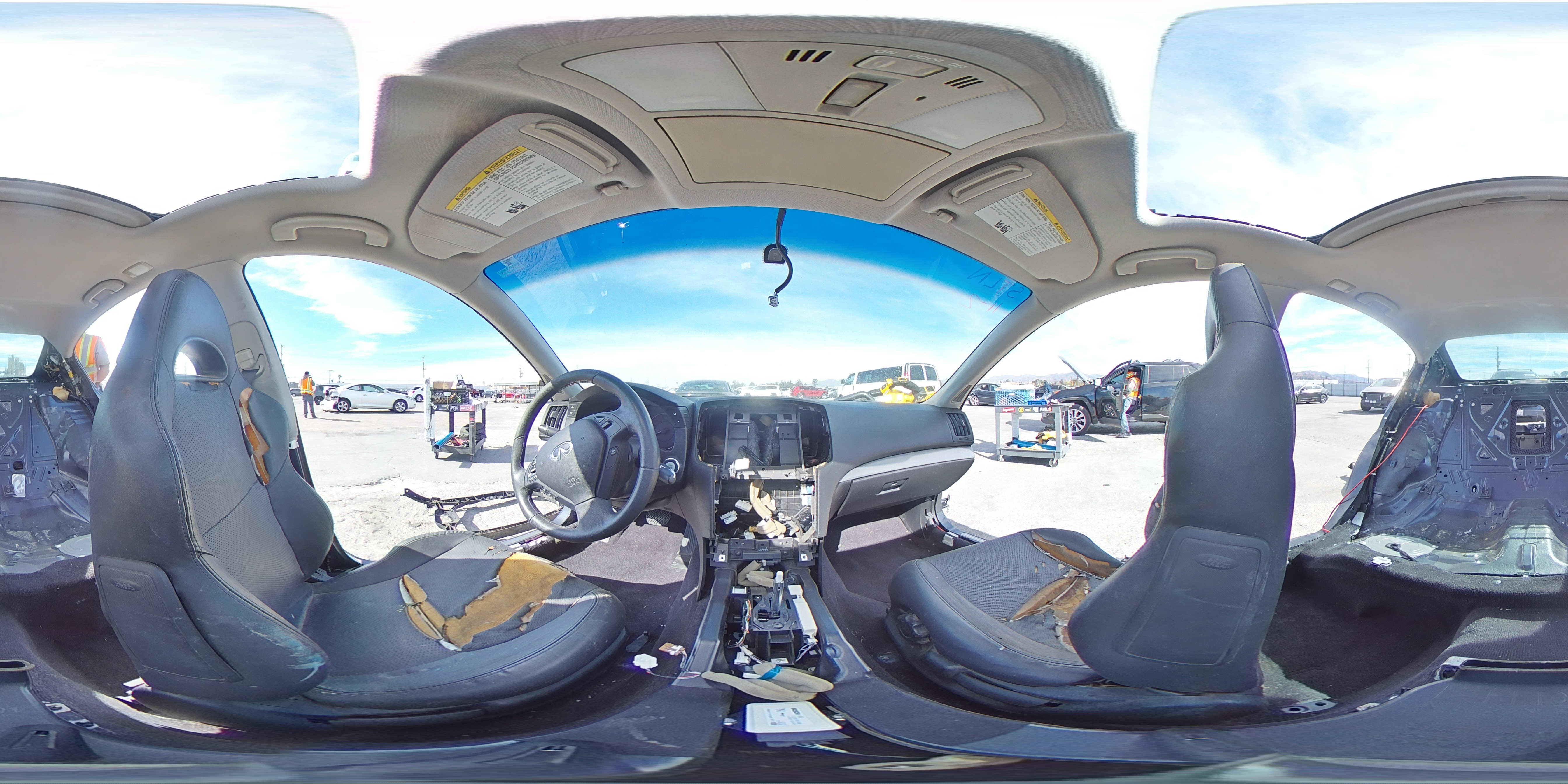 2011 Infiniti G - Image 12