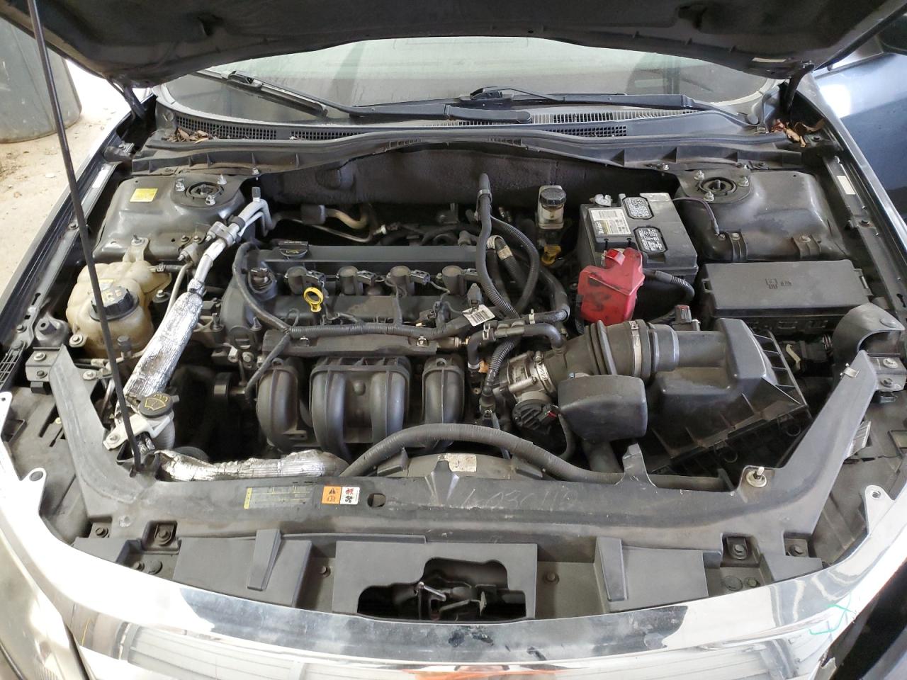 2012 Ford Fusion - Image 11