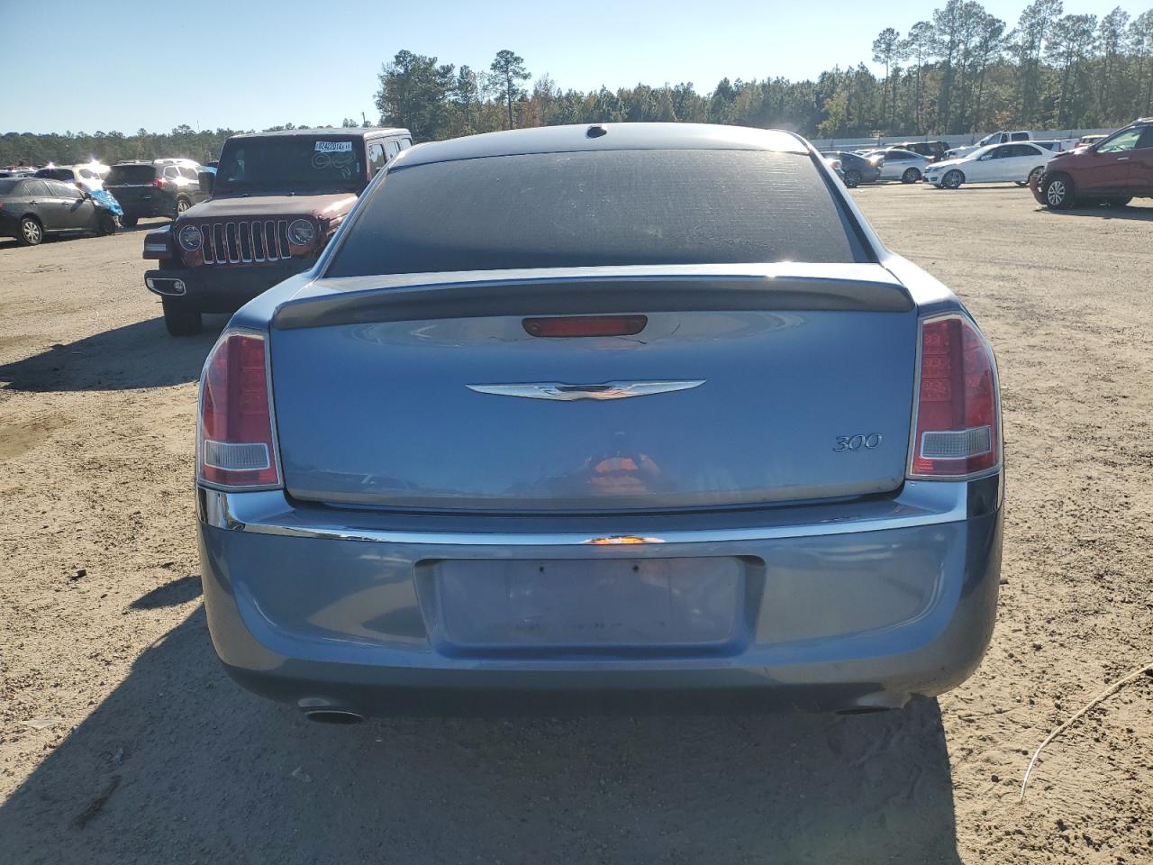 2011 Chrysler 300 - Image 6
