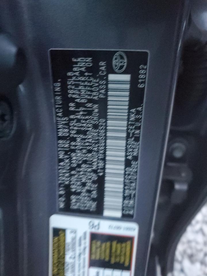2016 Toyota Camry - Image 12