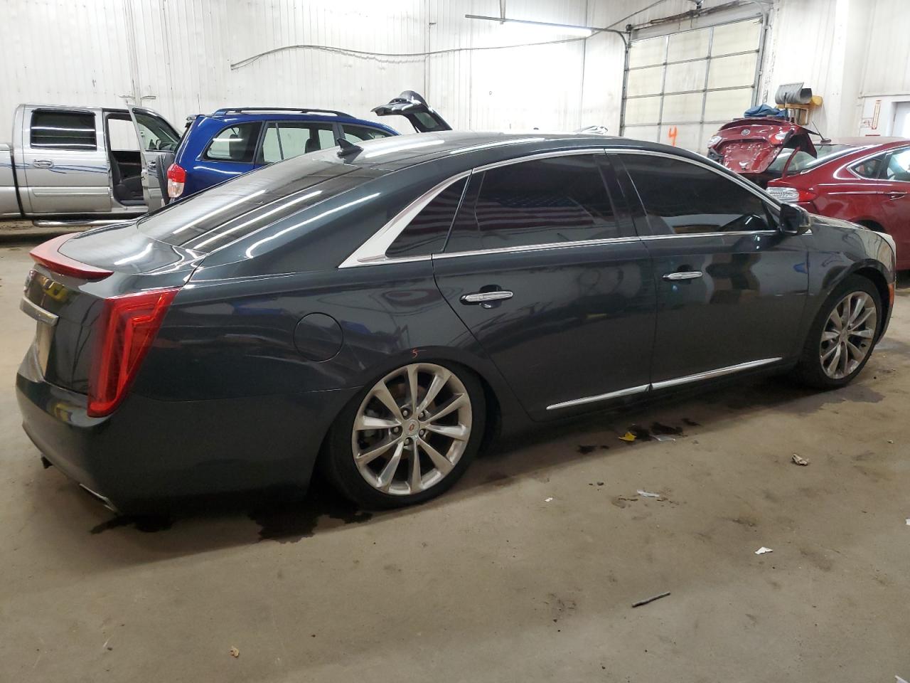 2013 Cadillac XTS - Image 3