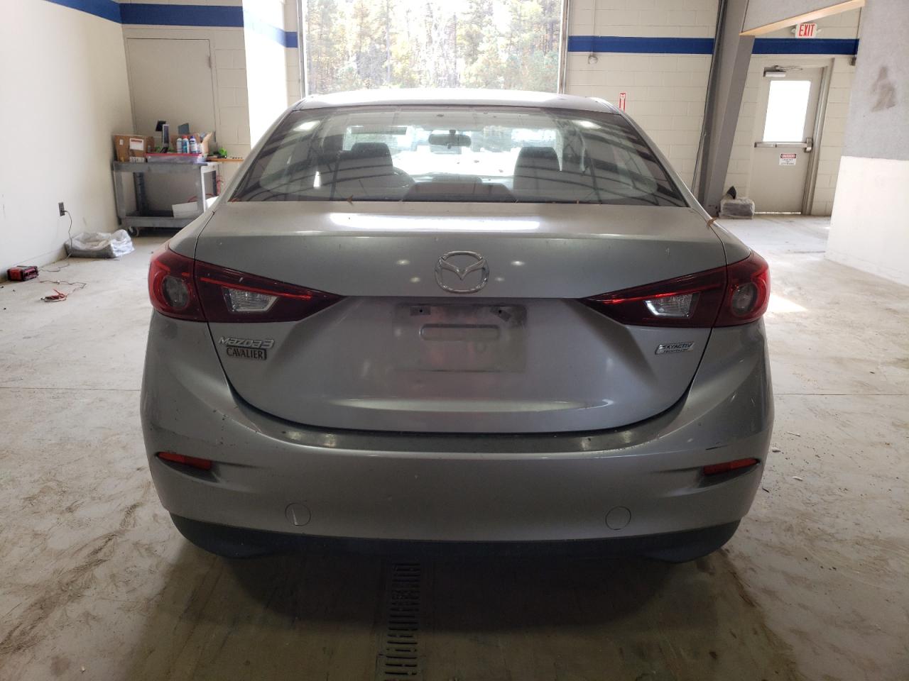 2014 Mazda 3 - Image 6