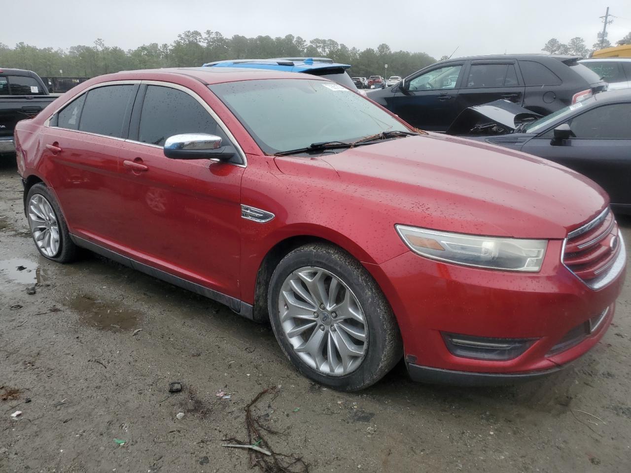 VIN 1FAHP2F80DG126627 2013 FORD TAURUS no.4