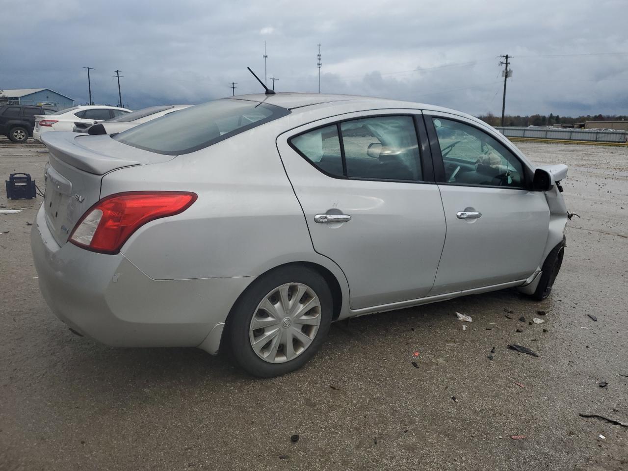 VIN 3N1CN7AP3EK467211 2014 NISSAN VERSA no.3