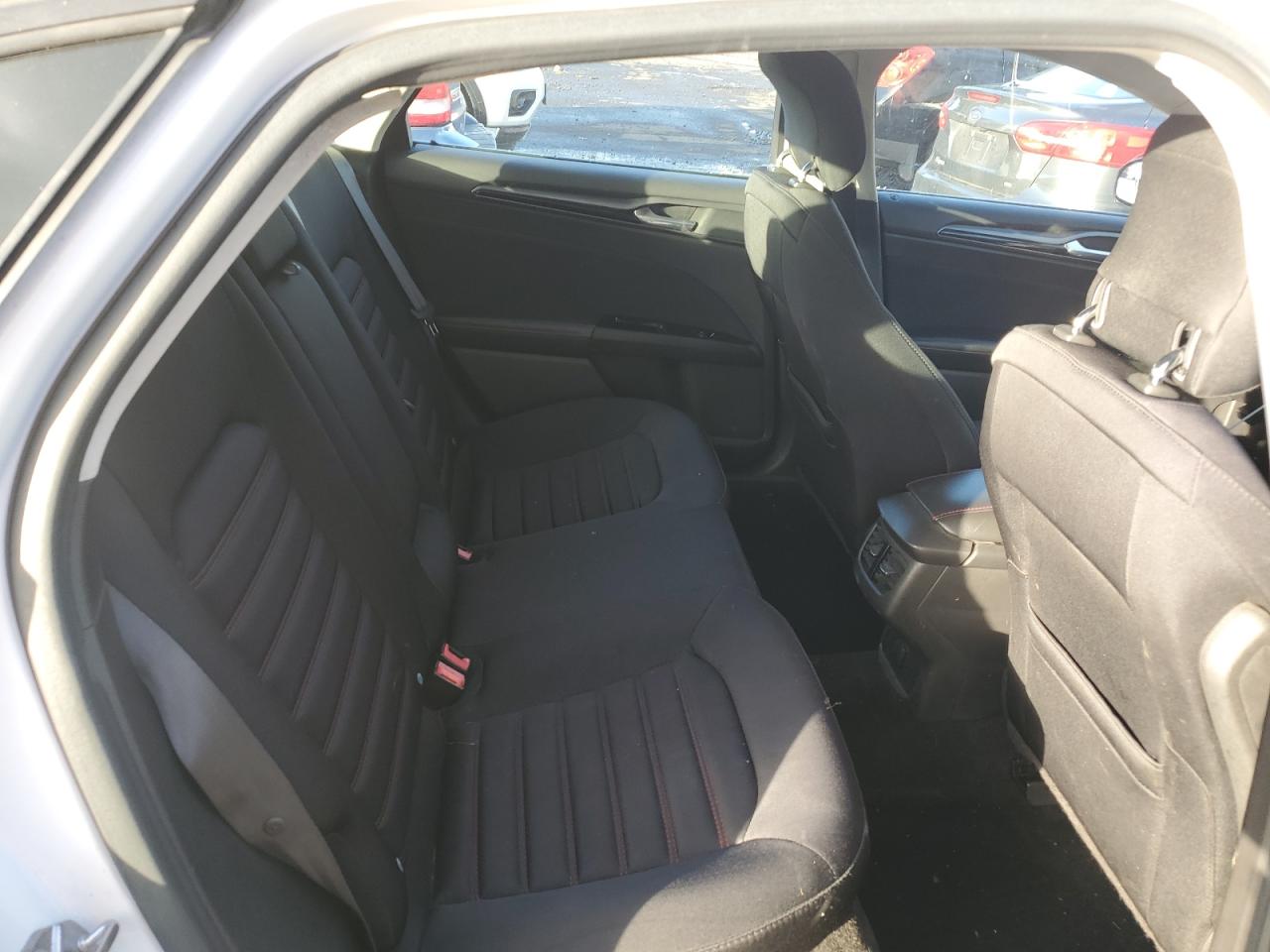 2014 Ford Fusion - Image 10