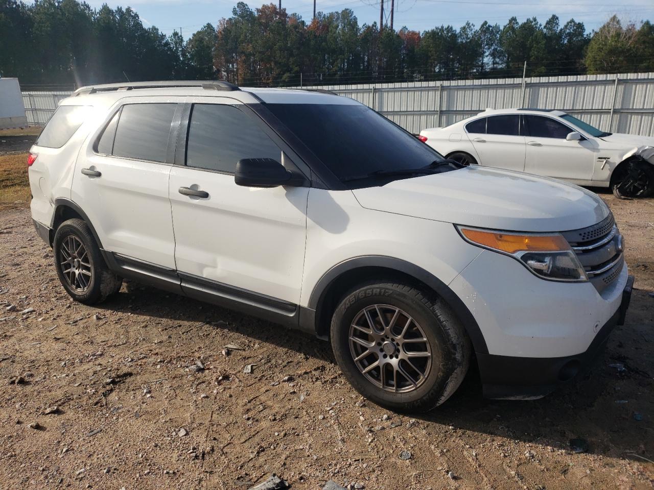 2012 Ford Explorer - Image 4