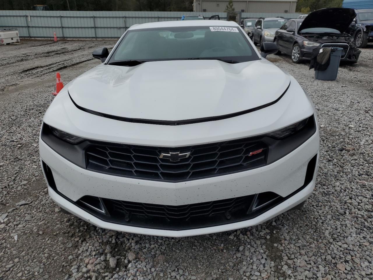2019 Chevrolet Camaro - Image 5