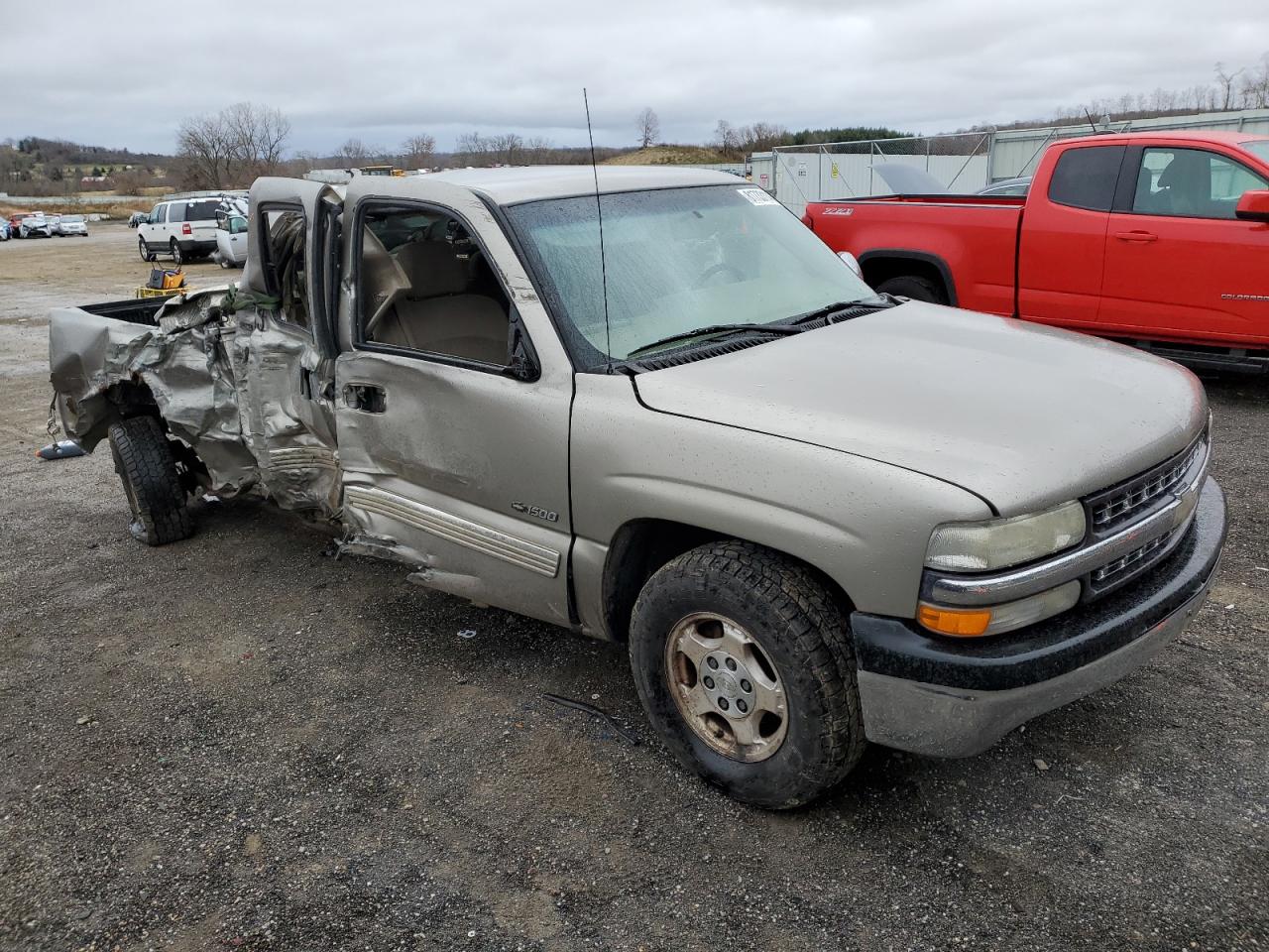 2001 Chevrolet Silverado - Image 4