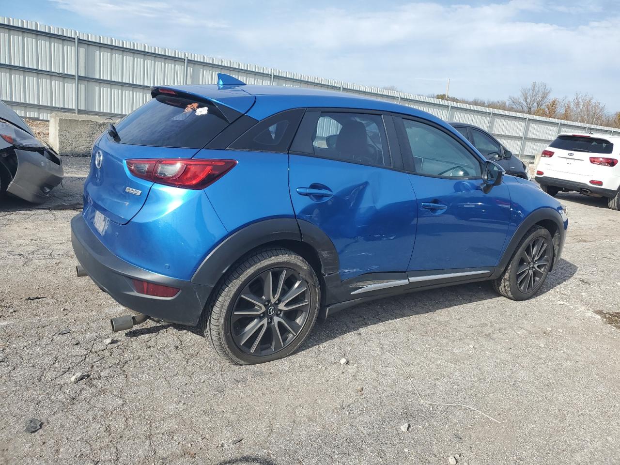 2016 Mazda CX-3 - Image 3
