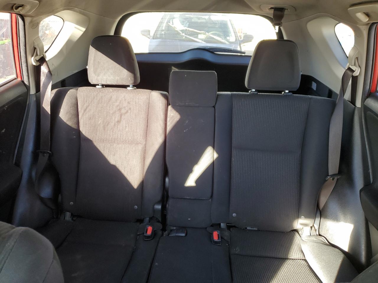 2017 Toyota RAV 4 - Image 10