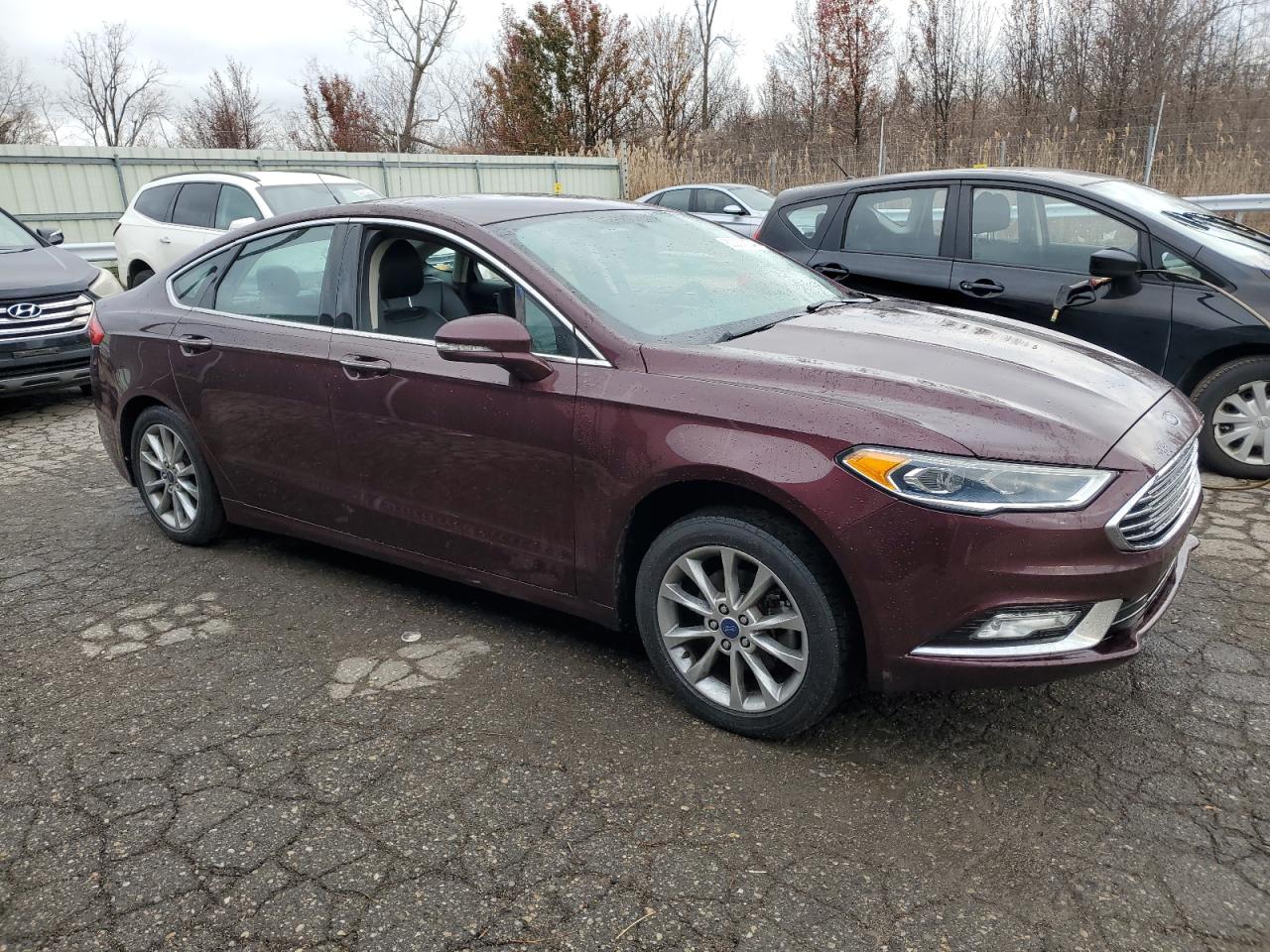 VIN 3FA6P0HD5HR129303 2017 FORD FUSION no.4