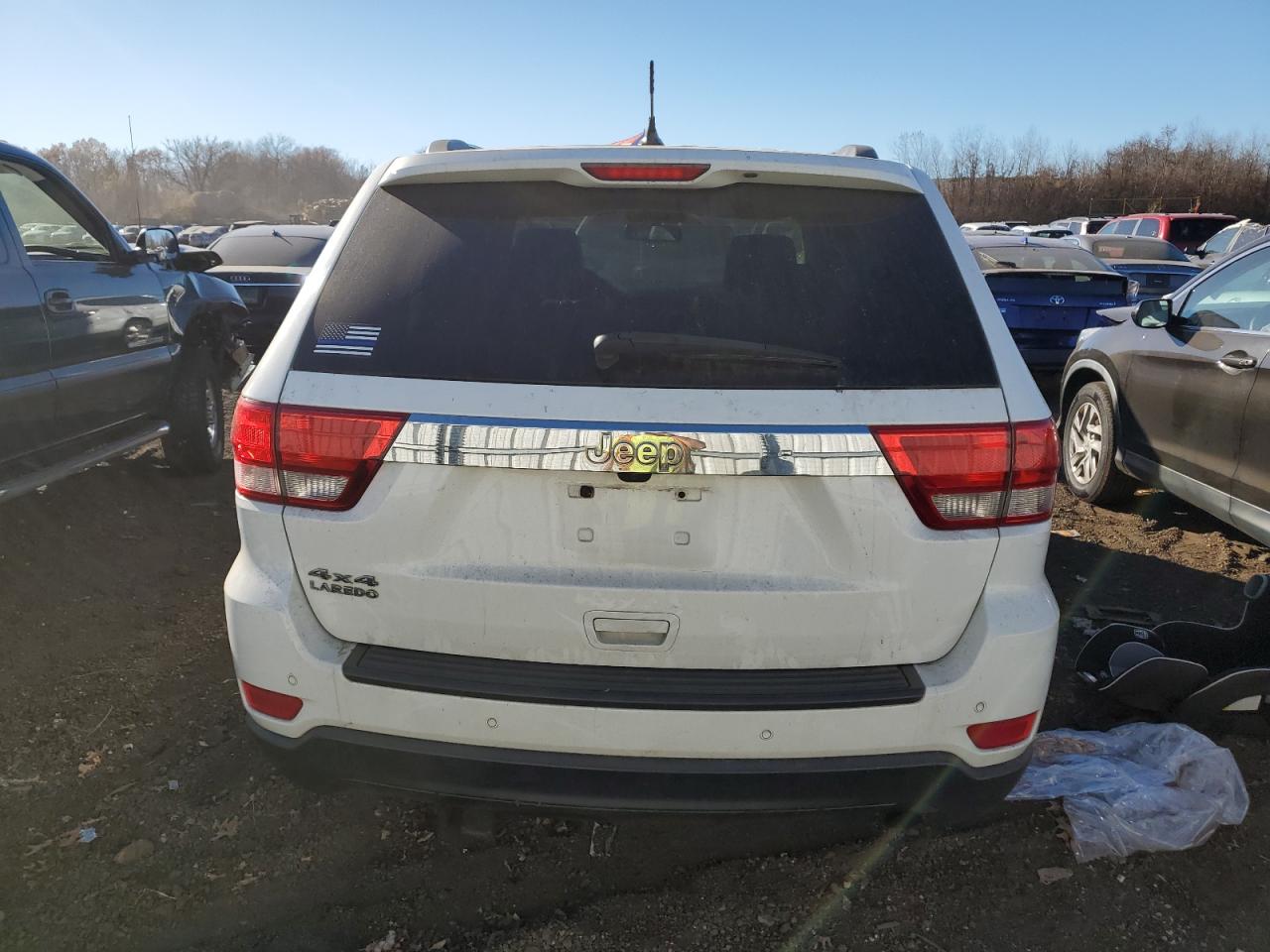 2013 Jeep Grand Cherokee Laredo VIN: 1C4RJFAG3DC560764 Lot: 79814004