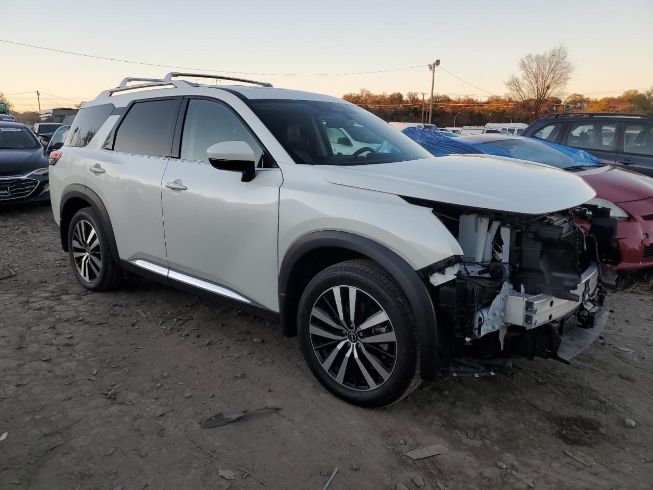 2024 Nissan Pathfinder - Image 4