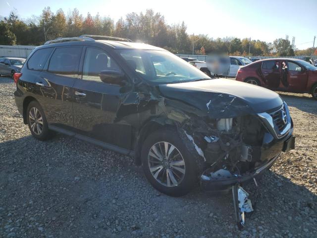  NISSAN PATHFINDER 2017 Чорний