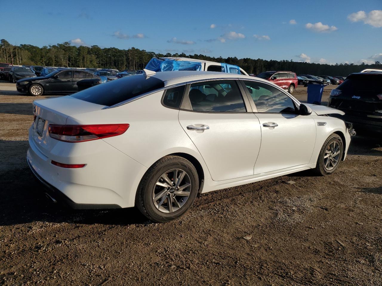 2019 Kia Optima - Image 3