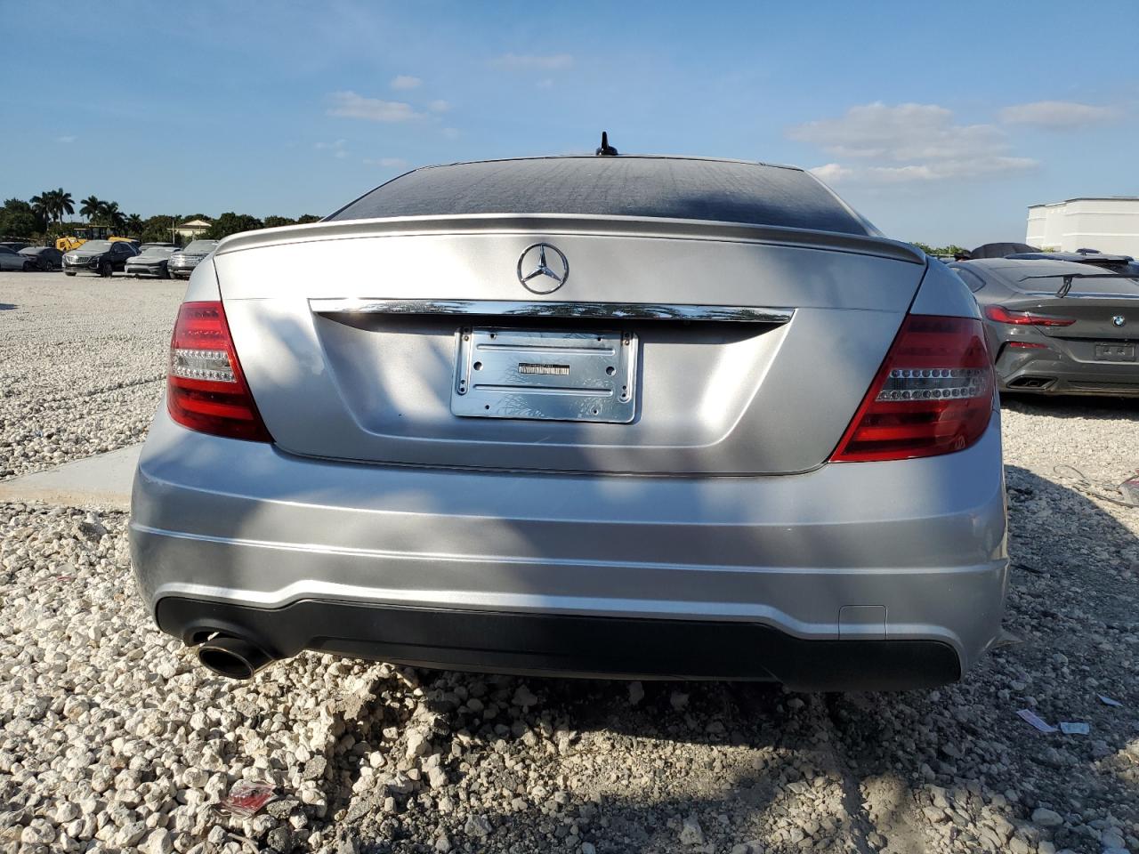 2014 Mercedes-Benz C 250 VIN: WDDGJ4HB8EG271031 Lot: 82026894