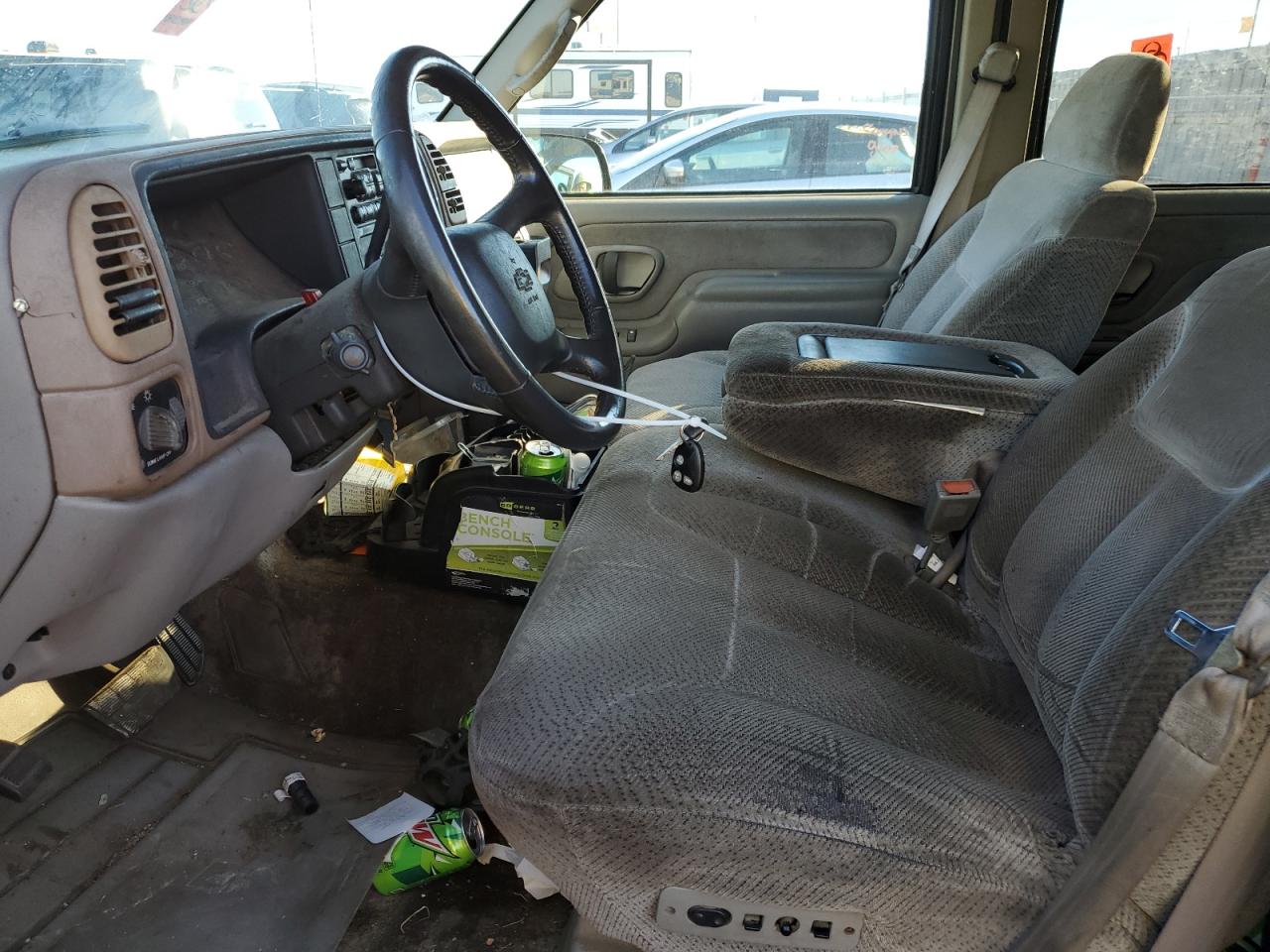 1999 Chevrolet Tahoe - Image 7