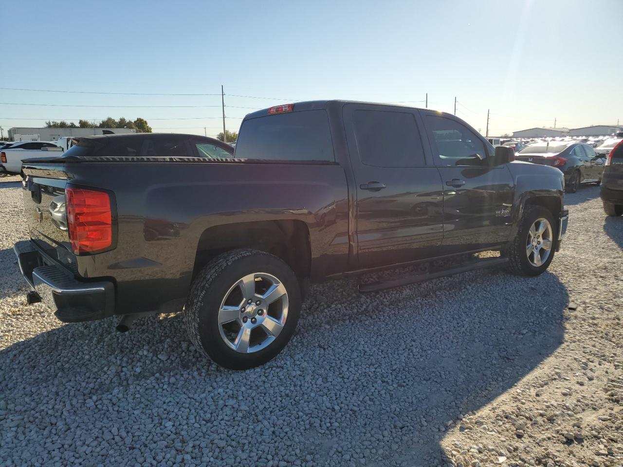 2015 Chevrolet Silverado - Image 3