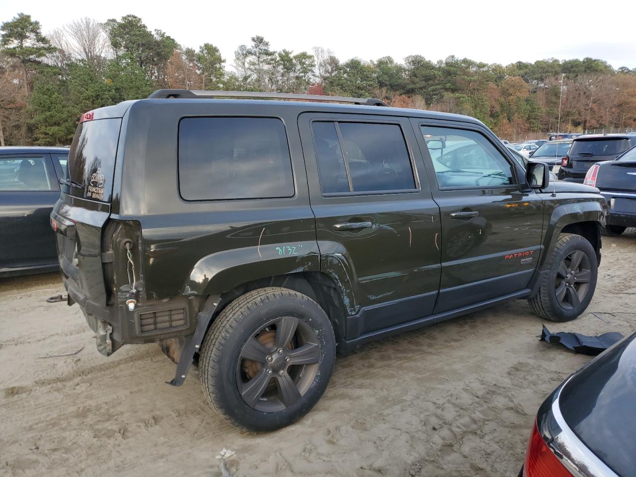 2017 Jeep Liberty (Patriot) - Image 3