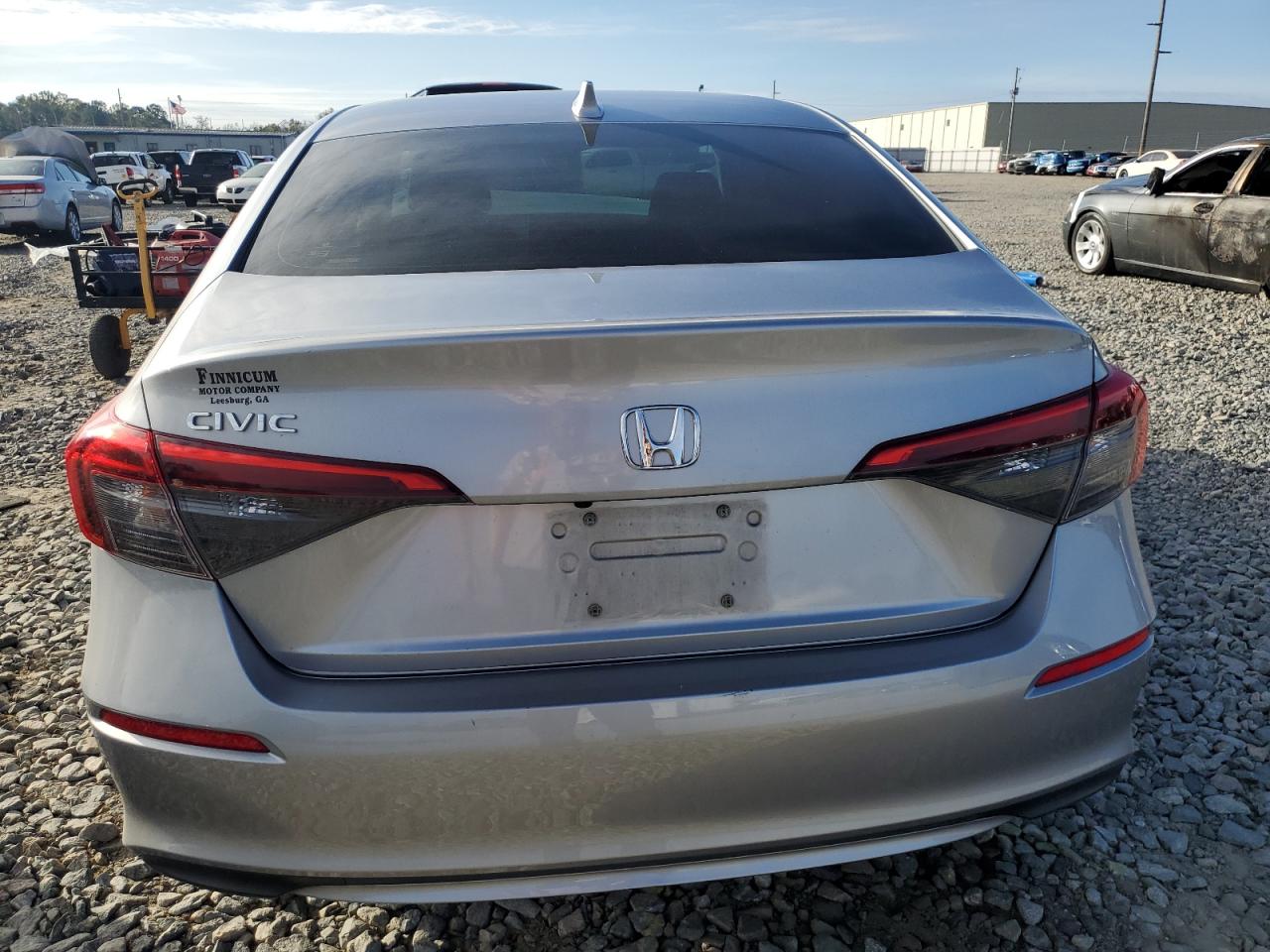 2022 Honda Civic Lx VIN: 2HGFE2F20NH526570 Lot: 81421914