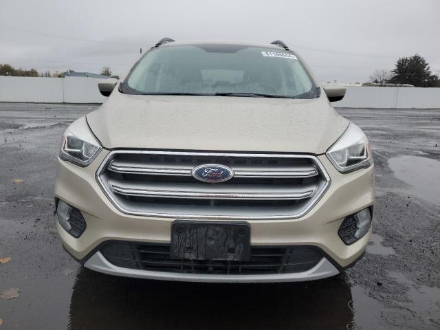 Parquets FORD ESCAPE 2017 Beige