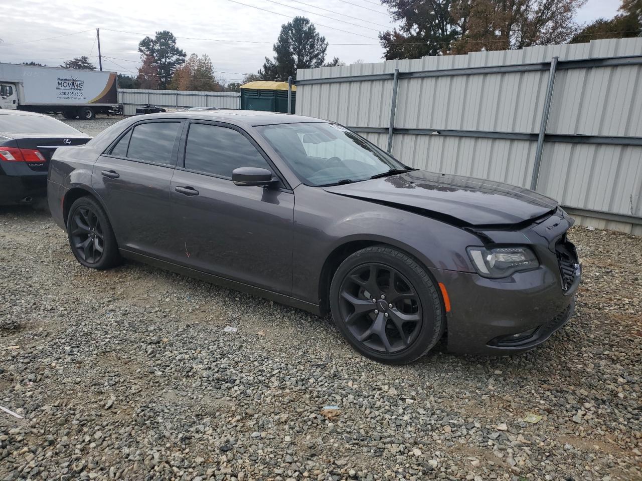 2021 Chrysler 300 - Image 4