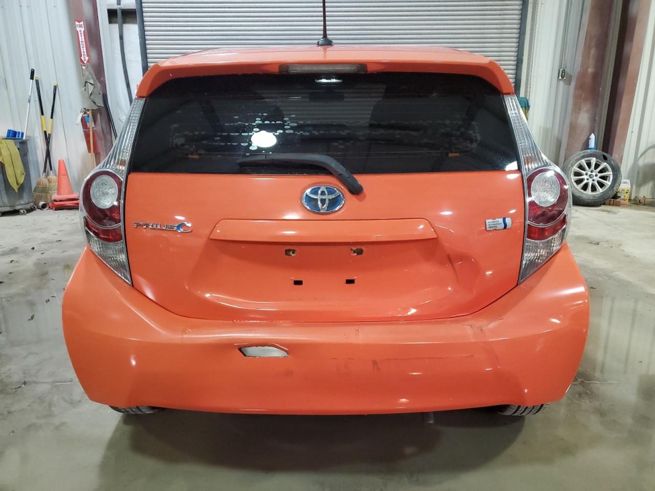 2014 Toyota Prius C VIN: JTDKDTB36E1070447 Lot: 81982074