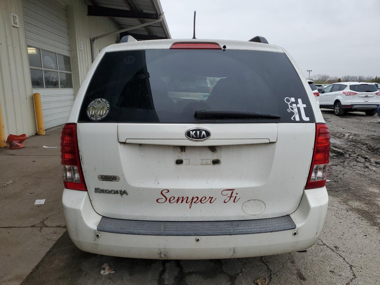 2011 Kia Sedona Lx VIN: KNDMG4C78B6365460 Lot: 80962484