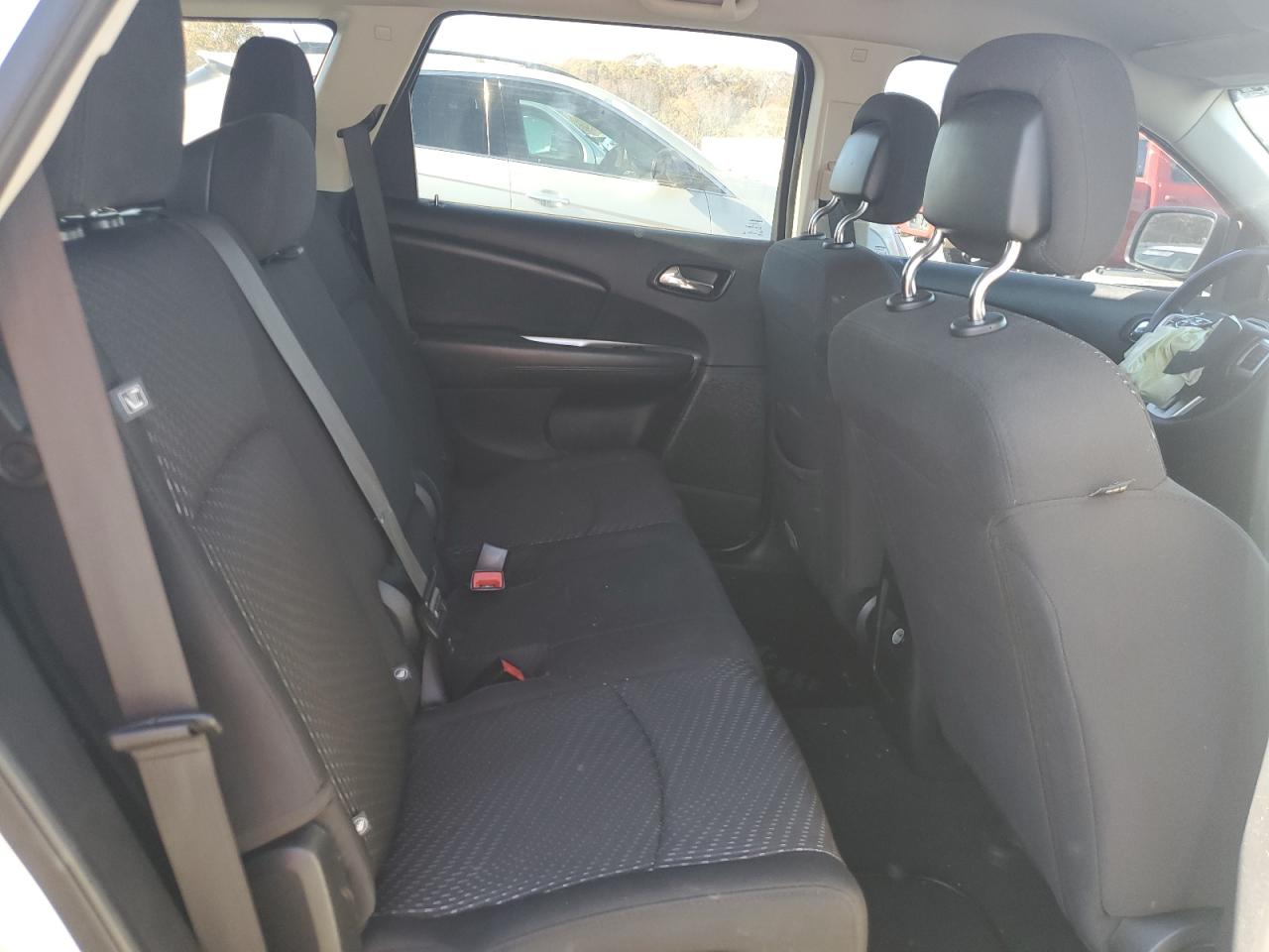 2018 Dodge Journey - Image 10