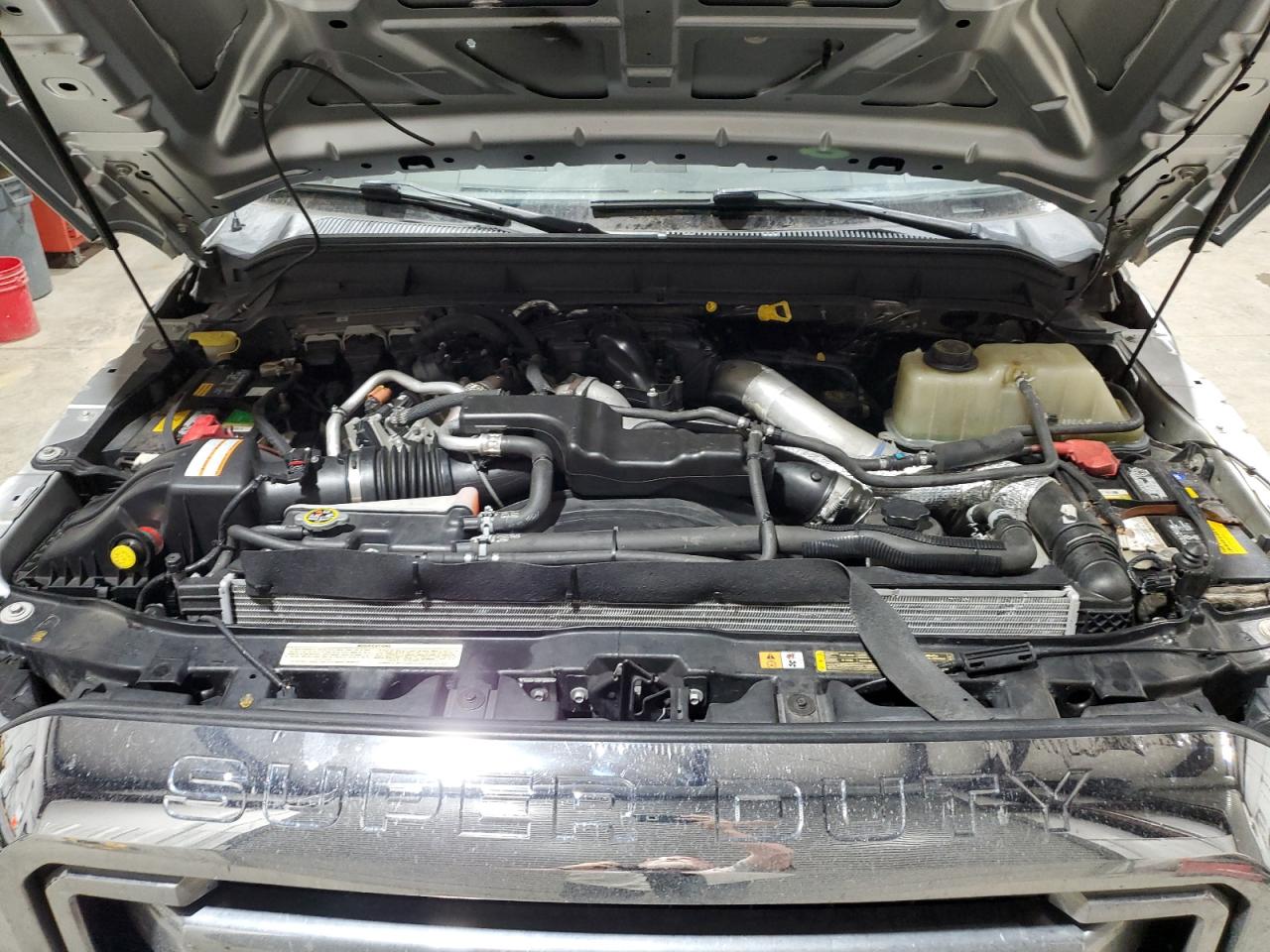 2015 Ford F350 - Image 11