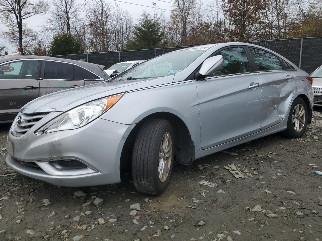 2013 Hyundai Sonata - Image 1