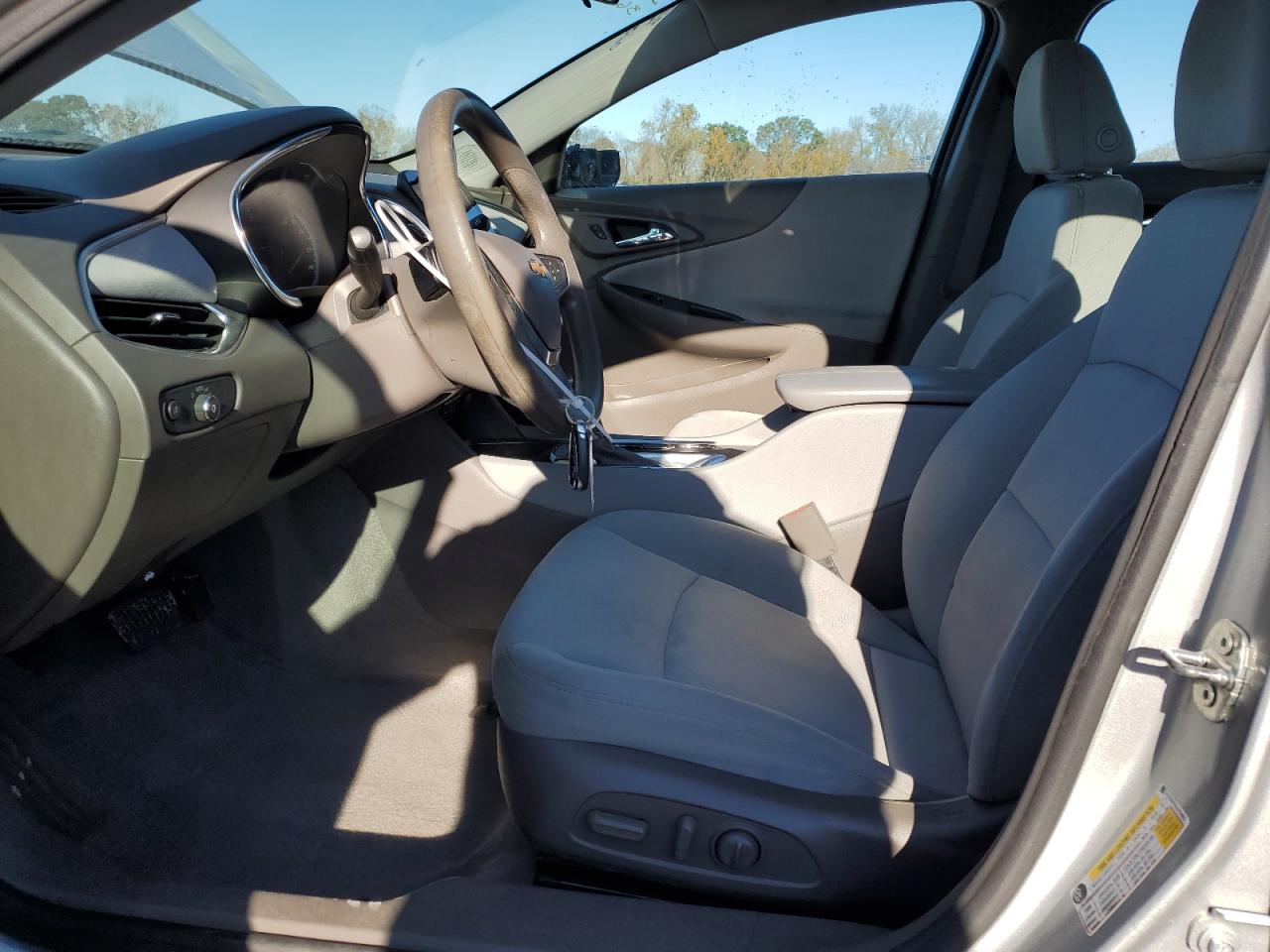 2020 Chevrolet Malibu - Image 7