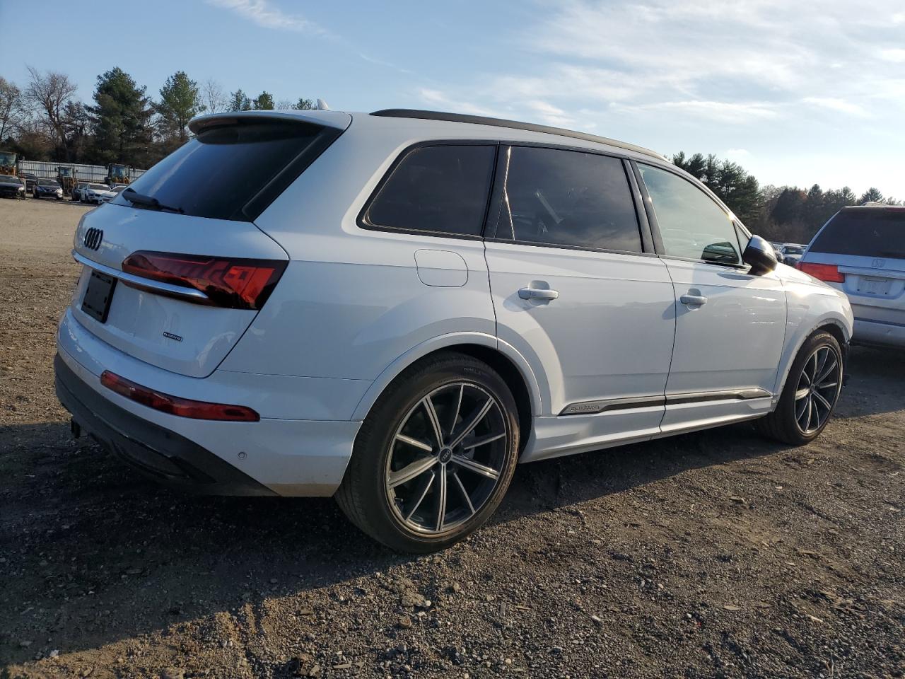2021 Audi Q7 - Image 3