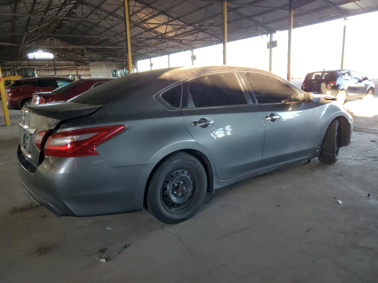 2018 Nissan Altima - Image 3