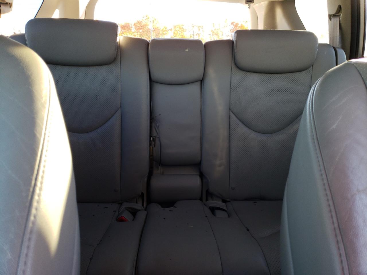 2010 Toyota RAV 4 - Image 10