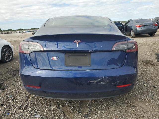  TESLA MODEL 3 2020 Синий