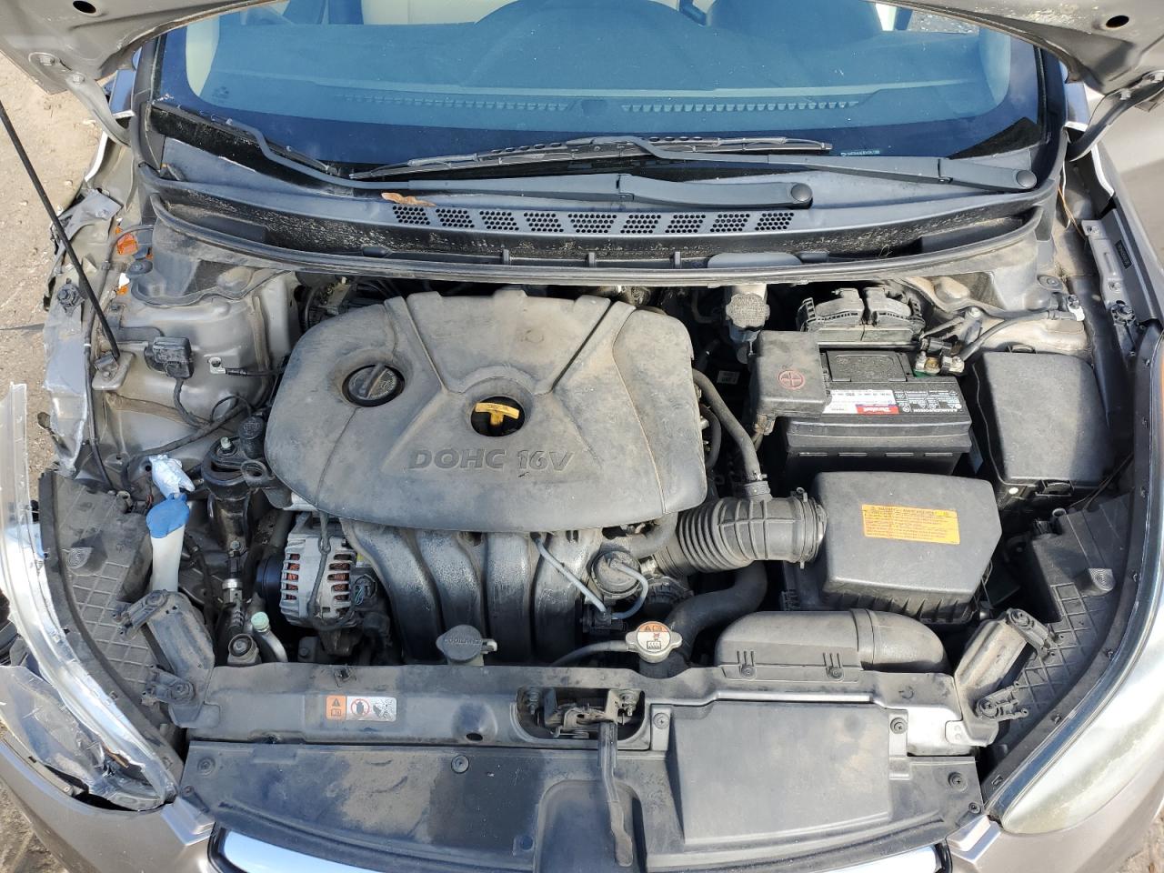 2013 Hyundai Elantra - Image 11
