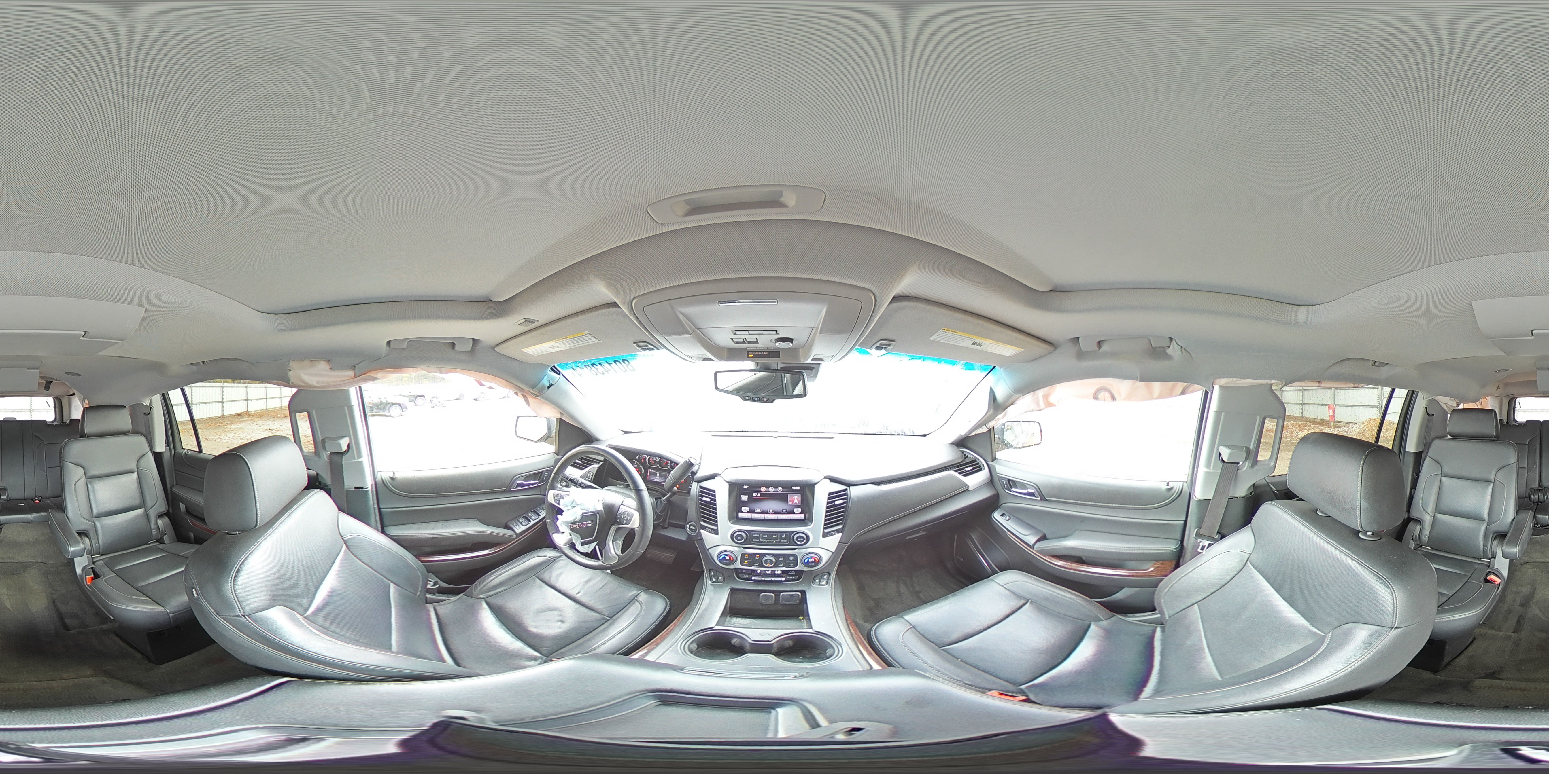 2015 GMC Yukon - Image 15