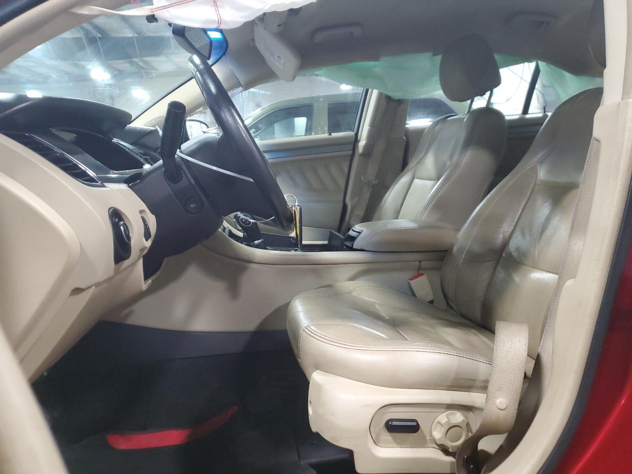 2015 Ford Taurus - Image 7