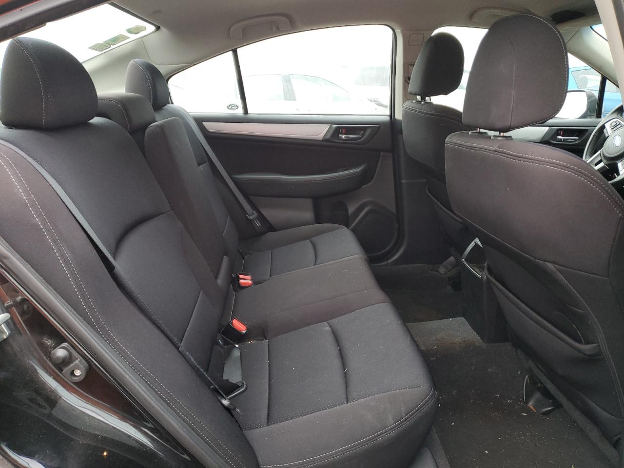 2017 Subaru Legacy - Image 10