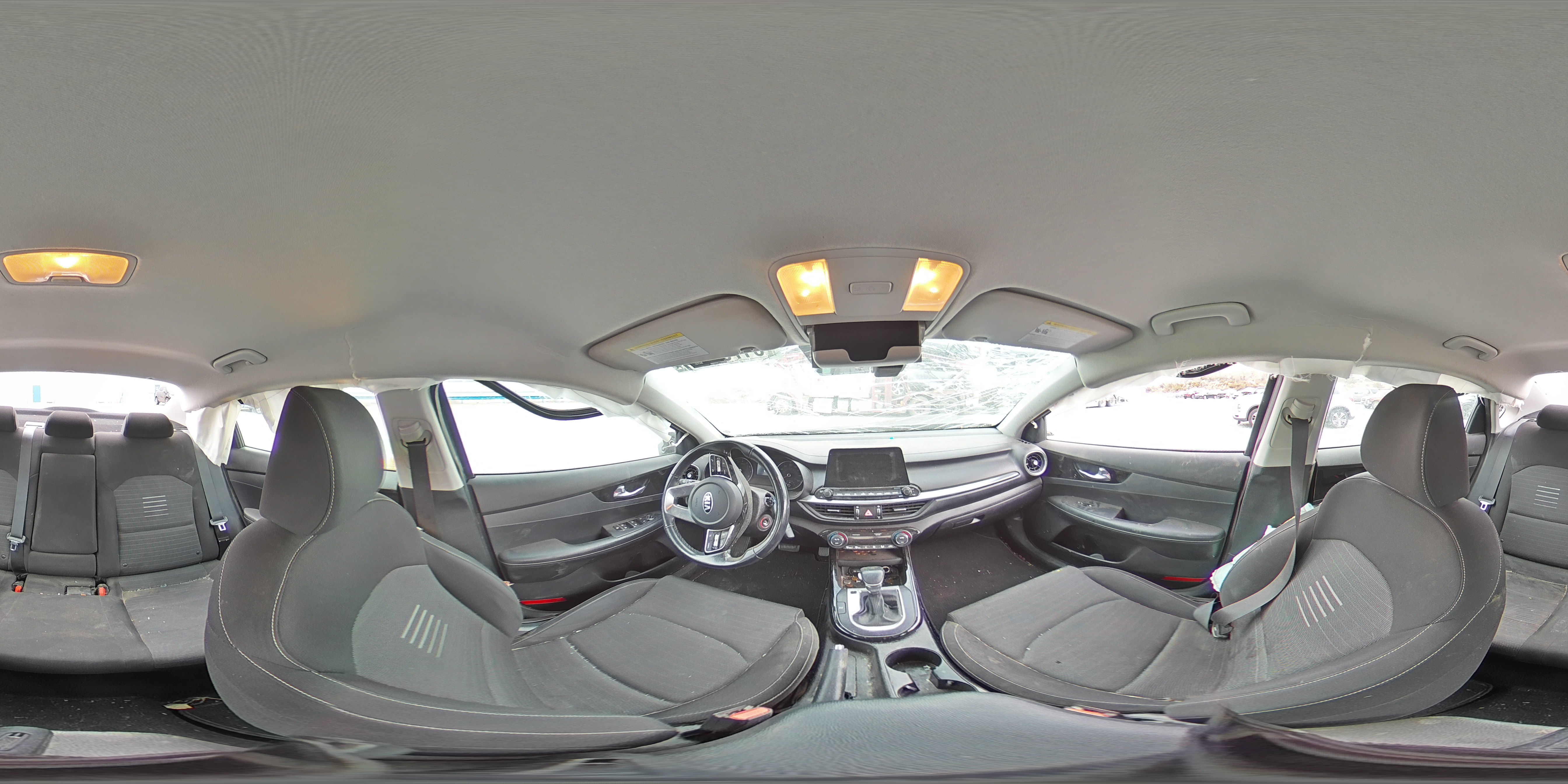 2019 Kia Forte - Image 12