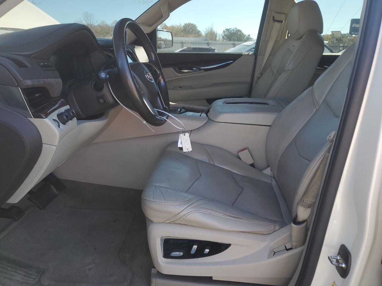 2015 Cadillac Escalade Luxury VIN: 1GYS4BKJ9FR217379 Lot: 82137474