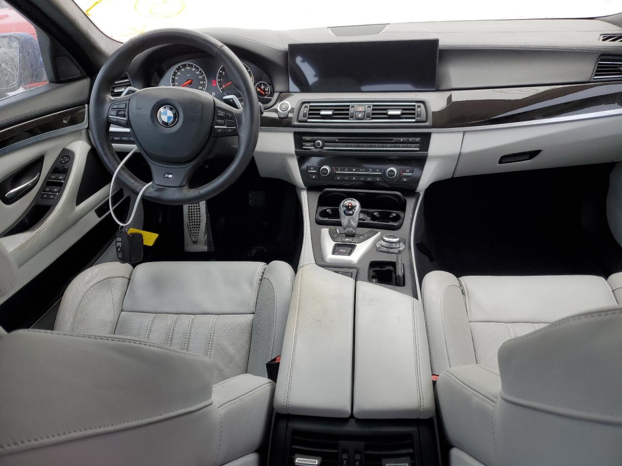 VIN WBSFV9C52DC773010 2013 BMW M5 no.8