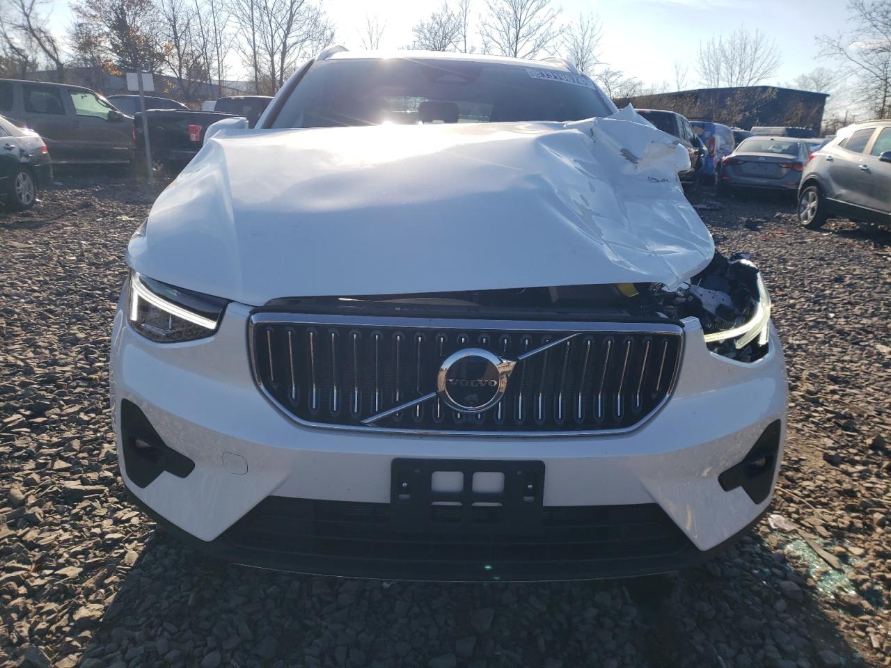 VIN YV4L12UE5S2503426 2025 VOLVO XC40 PLUS no.5