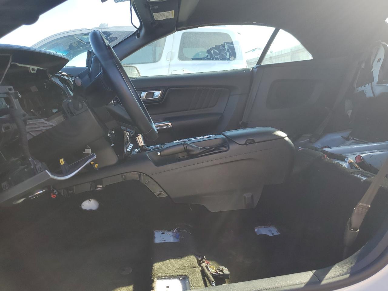 2018 Ford Mustang - Image 7
