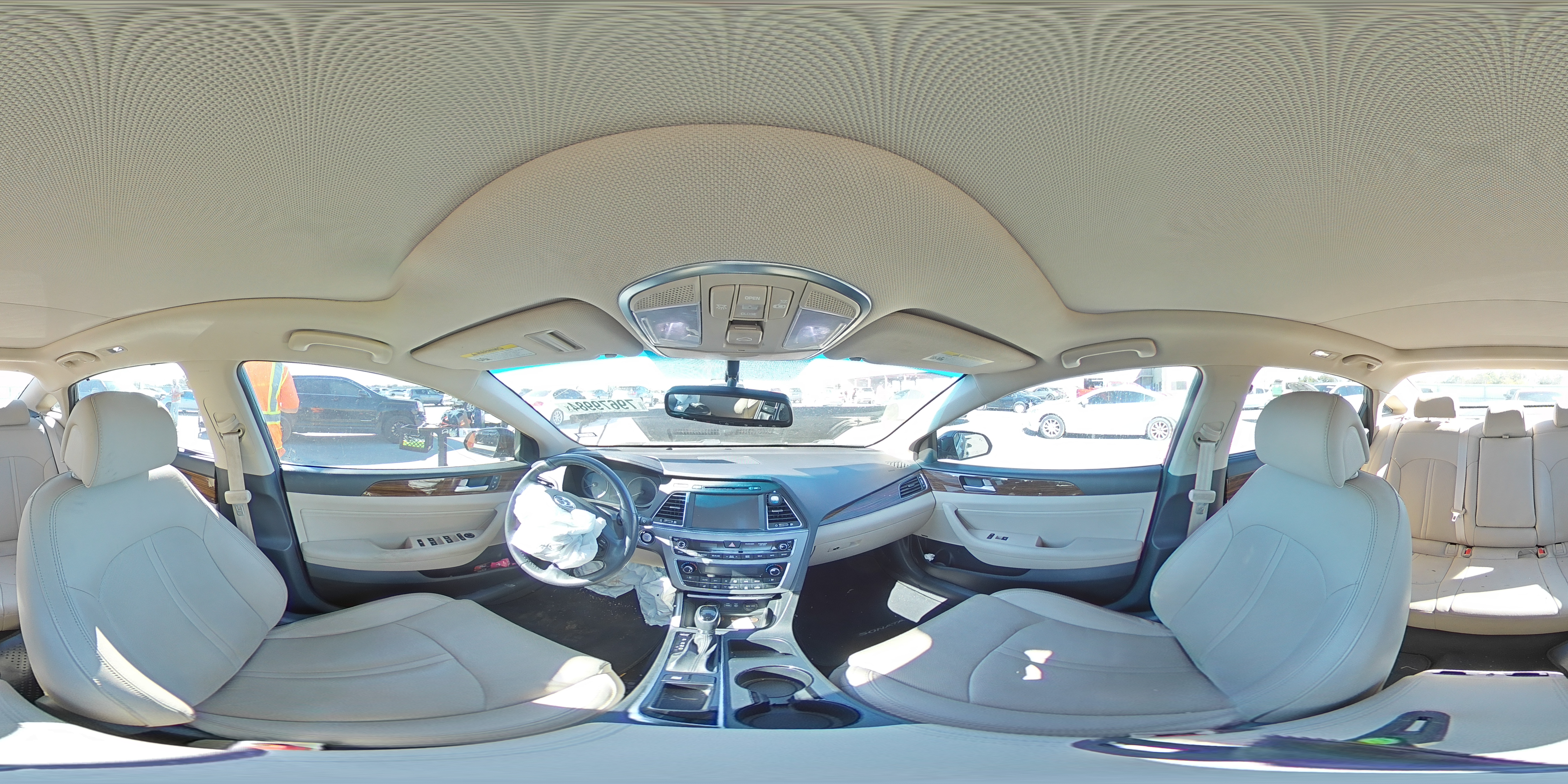 2016 Hyundai Sonata - Image 13