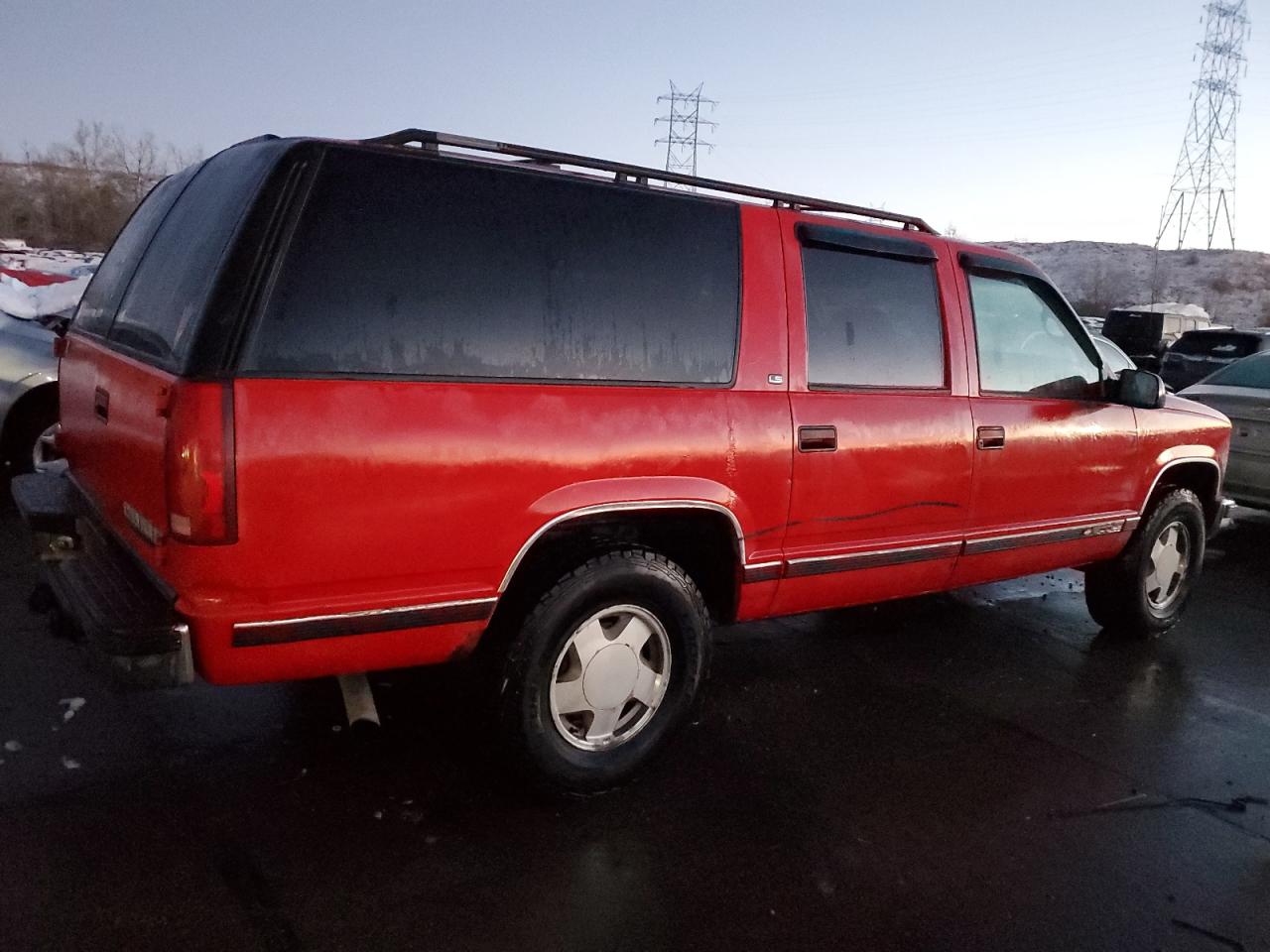 1999 Chevrolet Suburban - Image 3