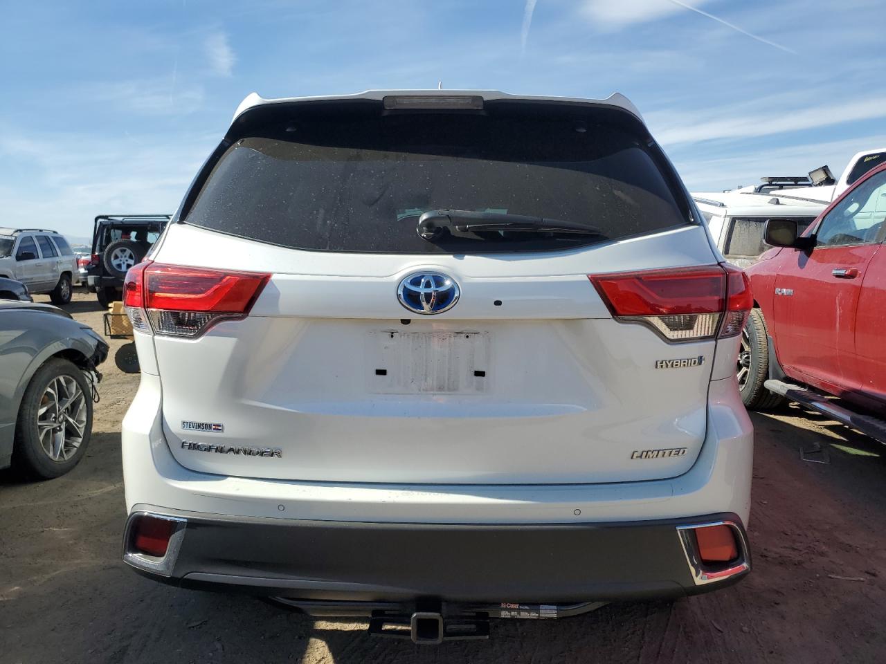 VIN 5TDDGRFH5KS064288 2019 TOYOTA HIGHLANDER no.6