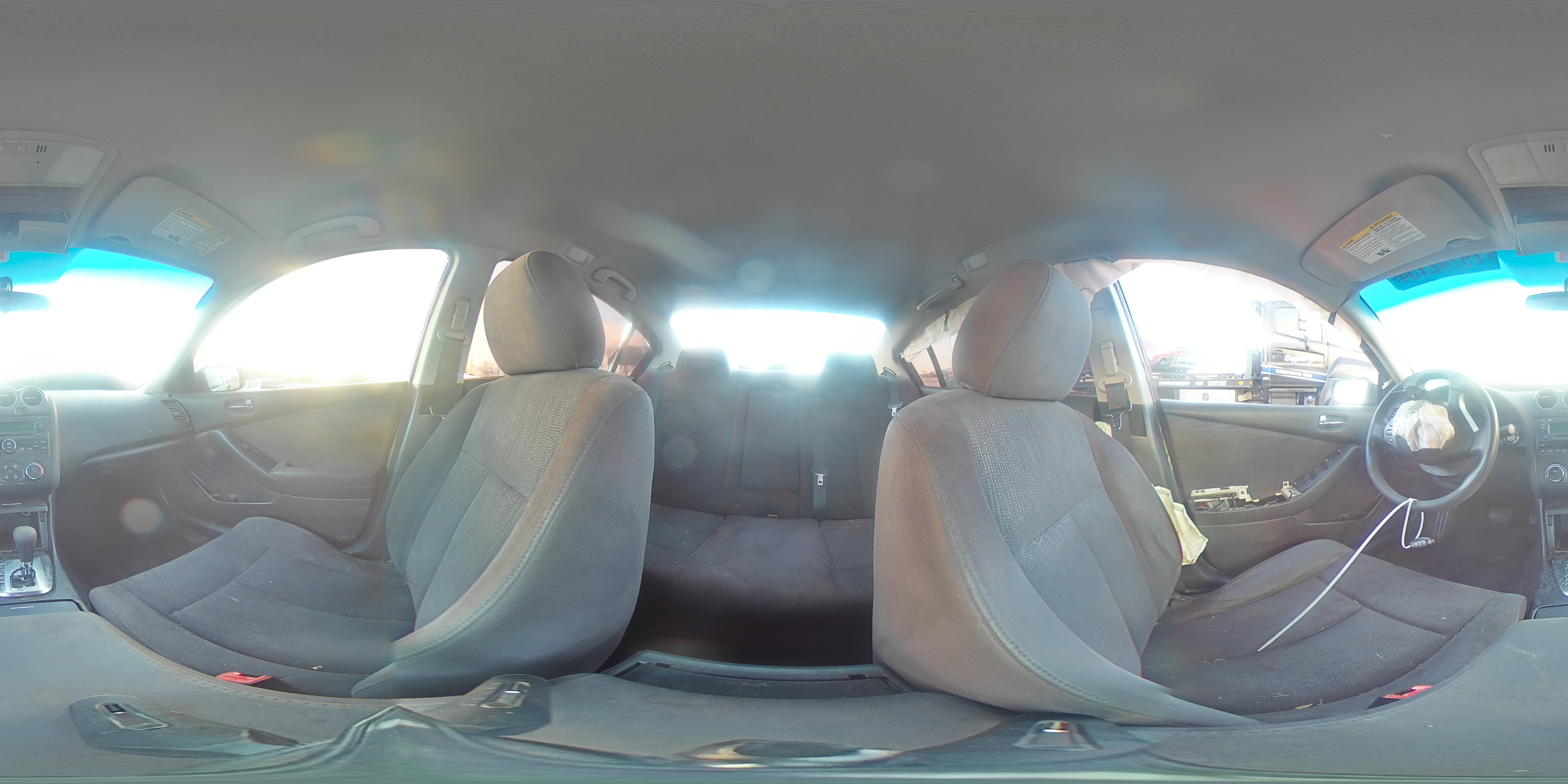 2012 Nissan Altima - Image 15
